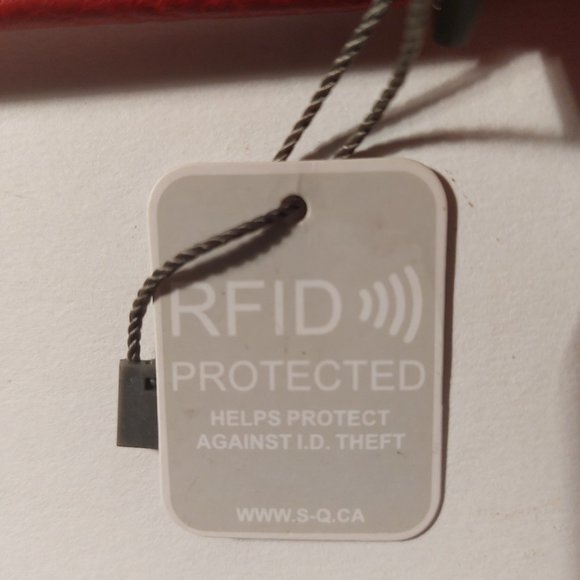 S Q Wallet Red New with Tags - Picture 6 of 6